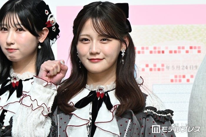 ＝LOVE高松瞳「やっぱ好きなんやろ？」イメチェン姿にファン悶絶「ぱっつん前髪復活嬉しい」「ビジュ最強」