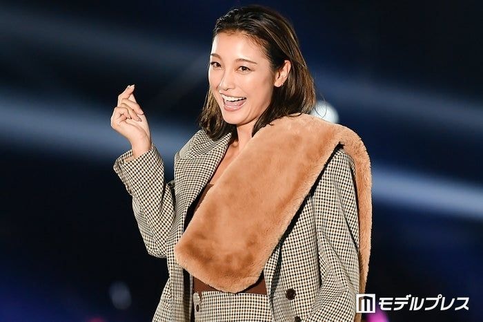 2児の母・木下優樹菜、母親＆娘とのクッキー作り公開「カフェみたい」「焼き上がりが楽しみ」と反響