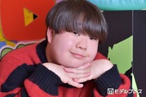 夜のひと笑い・こう、復縁恋人とのUSJデートショットが話題「2人とも愛おしい」「本当にお似合い」の声