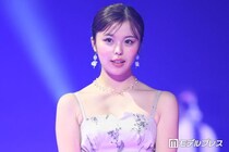 人気クリエイター・おさき、イケメン弟＆美人妹との密着ショット公開「美男美女」「絵になりますね」