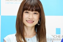 ヨンア、ミニスカゴルフウェア姿で美脚全開「スタイル抜群で見惚れる」「着こなしが最高にお洒落」と絶賛の声