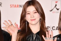 Billlieつき、ショートトップスからのぞく美腹筋に釘付け「憧れのスタイル」「くびれも綺麗」と反響