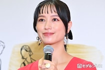 2児の母・高橋ユウ「テレビ局まで付き添いしてくれた」3歳次男との手繋ぎ2ショット 生放送終了後の行動に「キュンとしちゃう」「後ろ姿がたくましくなってる」