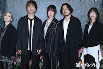 ロックバンド・ネクライトーキー、激しい動きで決めポーズ リクエストにも丁寧に対応【Mrs. GREEN APPLE presents「CEREMONY」】