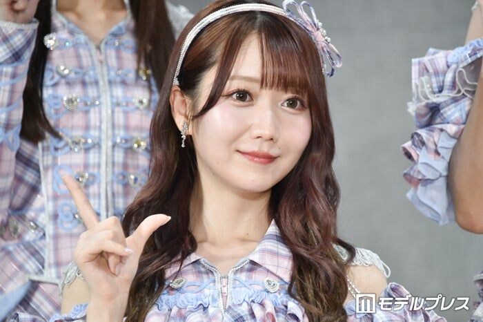 ＝LOVE大谷映美里、ショーパンコーデでディズニー満喫「スタイル抜群」「お人形さんみたい」の声