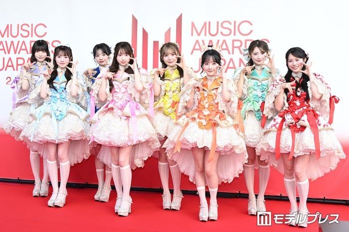 【MAJ2026】CUTIE STREET、リボン散りばめた新衣装「かわいいだけじゃだめですか?」揃ってポーズ