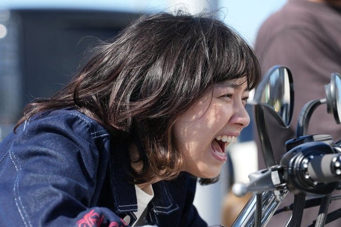 西野七瀬「免許返納!?」“舘ひろしから提案”アクションシーン秘話「もともと台本にはなかった」