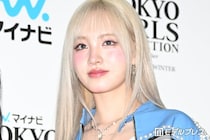 IVEリズ、ショーパン×ロングブーツで美脚輝く「脚長すぎる」「完璧スタイル」の声