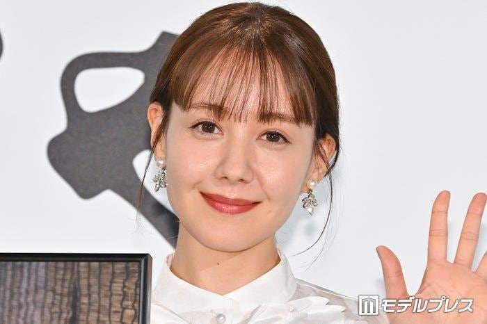 第1子出産のトリンドル玲奈、“パパッとご飯”披露「ヘルシーで健康的」「忙しい時に助かるメニュー」の声