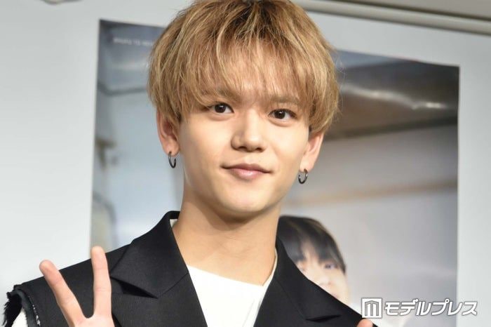 FANTASTICS中島颯太、イメチェン新ヘアカラーに絶賛の声「ビジュ最強」「色気すごい」