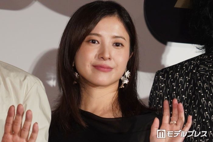 吉高由里子「橋の下で拾ってきた」祖母からの冗談信じ商店街で噂に「言いふらしちゃって(笑)」【黒牢城】