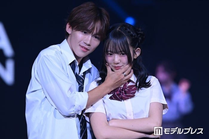 「今日好き」ゆかりおカップル、“ほっぺむぎゅ”ポーズで会場沸かす「お似合いすぎ」「美男美女」【オキコレ2026】