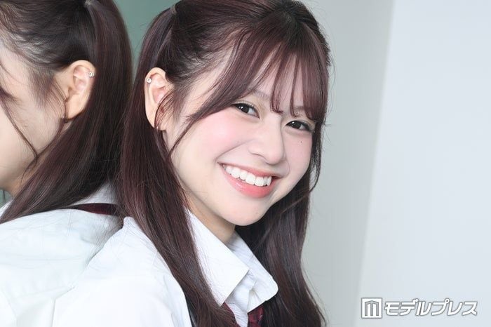 「今日好き」米澤りあ、美デコルテ際立つキャミワンピ姿公開「透明感すごい」「肩のラインが美しい」と反響