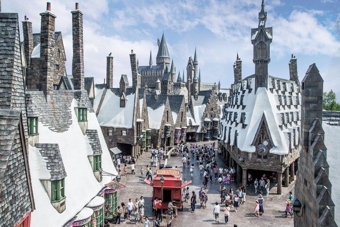 USJ、映画「ハリポタ」公開25周年イベント開催 夜間エリア貸切＆キャッスルウォーク復活