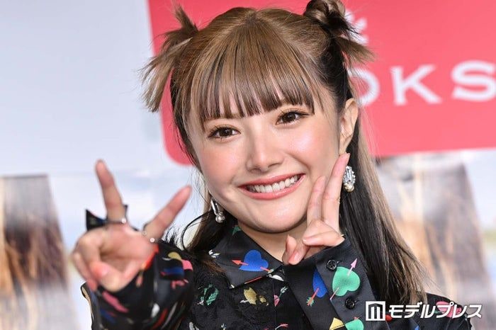 安斉かれん「自ら綺麗から崩していく」イメチェンショット公開 すっぴん＆腕のタトゥーに「ギャル感最高」「セクシー」と絶賛の声
