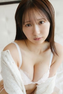 日向坂46藤嶌果歩、朝の一幕切り取ったナチュラルな姿 1st写真集先行カット第12弾解禁【果実の歩幅】