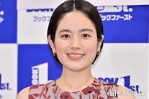 筧美和子、第1子抱っこする姿公開「可愛すぎる」「ぐっすり寝てますね」など反響