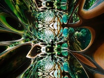 世界初のAIアート美術館「DATALAND」LAに誕生 リアルタイムで変化する“生きる美術館”