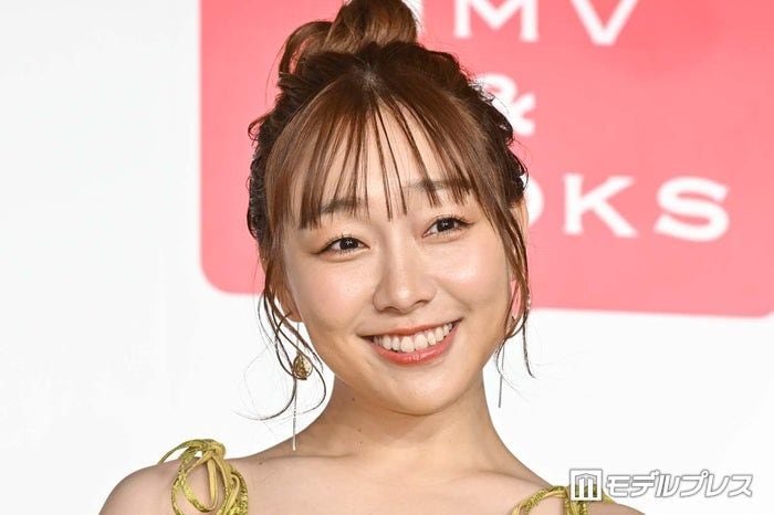 須田亜香里、バッサリ10センチカットの新ヘア＆キャミソール姿公開「デコルテ綺麗」「似合ってる」と反響