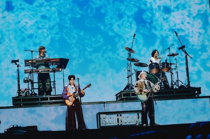 Aぇ! group佐野晶哉「怖かった」小島健「続けてきて正解やった」新体制4人の本音と決意【メンバー挨拶全文/Aぇ! group LIVE TOUR 2026 Runway】