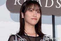 「鬼の花嫁」片岡凜、オフショルトップス姿に反響「スタイル抜群」「かっこいい大人の女性」