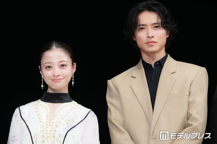 山崎賢人＆橋本環奈「キングダム」1作目撮影を回顧 吉沢亮とは8年前から現在も“中学生男子”の関係性「一緒に楽しく熱く撮影できて、嬉しかった」