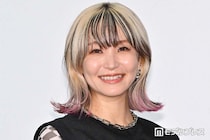 LiSA「魚人なわたし」斬新ヘアスタイル披露「ビビットカラー似合いますね」「どうなってるの？」