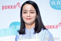 加藤ローサ、ゆで卵使ったお家ごはん＆アスパラ肉巻き公開「顔みたいに見える」「夏向きで食べてみたい」と反響
