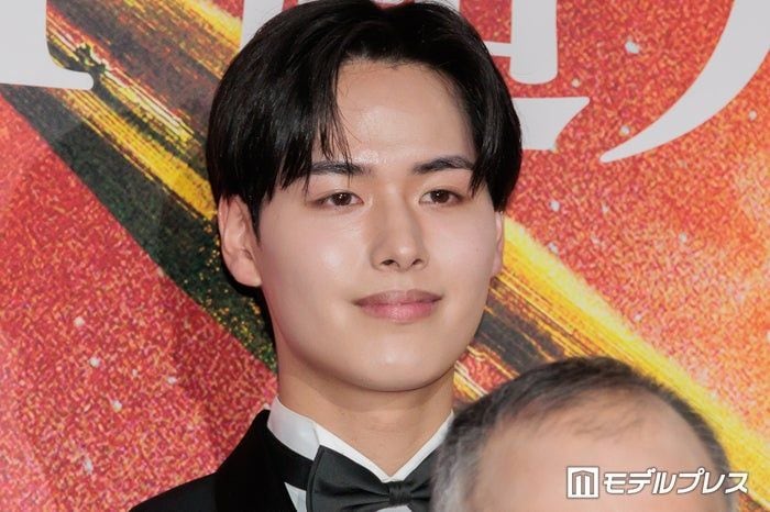 「ボーイフレンド」シュン、養子縁組報告「人生でいちばん長く私を見捨てなかった人」里母との7歳からの関係明かす