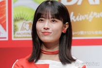 乃木坂46岩本蓮加、美肌輝くノースリワンピ姿に反響「可愛すぎる」「透明感すごい」