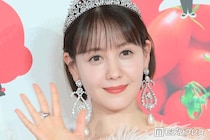 第1子出産のトリンドル玲奈、子ども抱っこショット公開「美人すぎるママ」「自然体で美しい」と絶賛の声