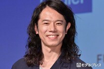 庄司智春「蒲田の町工場のせがれ的な」小学校低学年時代の実家ショット公開「昭和感溢れてて懐かしい」「面影がすごくある」と反響