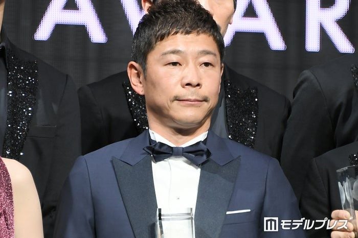 前澤友作氏、10年ぶりに来日した元BIGBANGメンバーの近影公開「ワンちゃんも心開くなんてすごい」「素敵な関係性」驚きの声相次ぐ