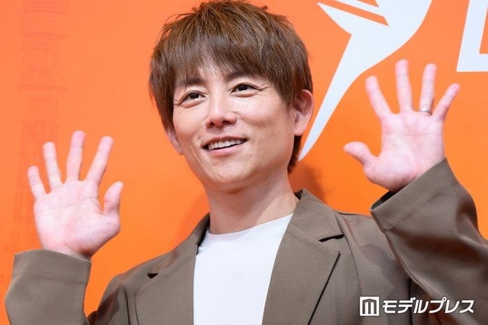 杉浦太陽、第5子・夢空(ゆめあ)ちゃんの“立つ練習”ショット公開「一生懸命な顔が可愛い」「立派に成長してる」