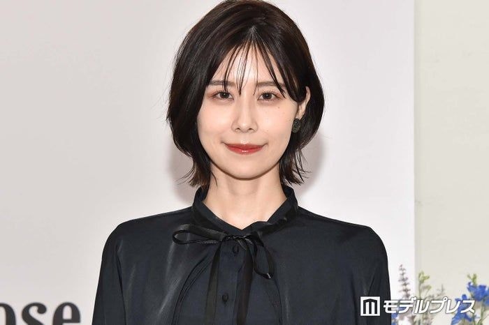 有村藍里、美肩際立つタンクトップコーデ公開「天使すぎて二度見」「美しさに惹きつけられる」と反響