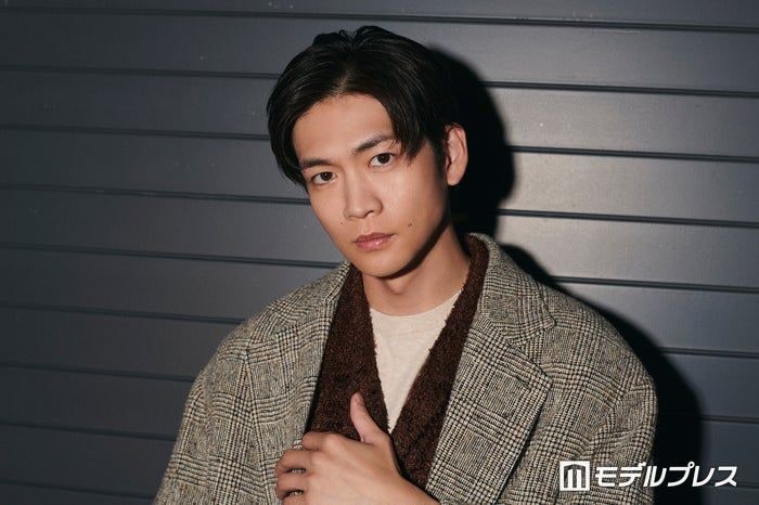 松下洸平、第1子誕生を報告「家族で力を合わせて歩んでいきたい」2025年7月に一般女性と結婚