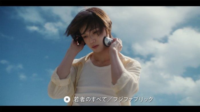 佐藤健・K(&TEAM)ソロ出演の新CM公開 ヨルシカと湘南乃風・フジファブリックの名曲が世界観彩る