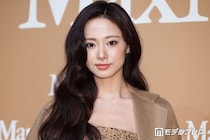 TWICEツウィ、ワールドツアー完走で美ボディ輝くステージ衣装一挙公開「女神」「いつも輝いてる」と反響