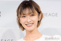 山田優、ミニ丈から圧巻美脚スラリ 幸せ感じた子どもからの“一言”明かす