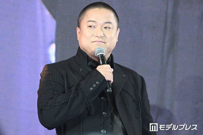 東海オンエア・ゆめまる、妻顔出し家族4ショット披露「めっちゃ美人」「お子さんたち可愛い」