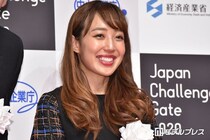 川崎希「味見もしてくれず全力拒否」次女への手掴み手料理ショット公開「試行錯誤してて偉すぎる」「リアルな子育てすぎる」