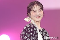 本田紗来、ノースリ＆フリルミニスカから美スタイル披露「色白で綺麗」「理想のスタイル」とファン絶賛