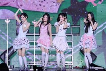 ILLIT、初ライブツアー「PRESS START」日本公演完走 HANA・JISOO＆MOMOKAがサプライズ登場で新曲ステージ披露