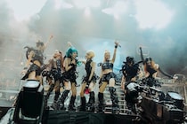 XG、フジロックフェティバル初出演 バンドスタイルによる圧巻パフォーマンスで鮮烈インパクト残す