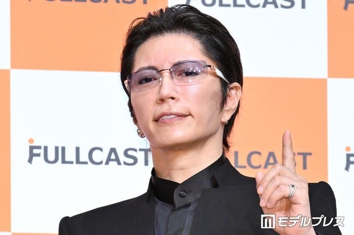 GACKT、月9主演ドラマで「声が聞こえない」の指摘にアンサー 理由・対応策明かし反響続々「迅速な対応に感動」「そんな理由があったとは」