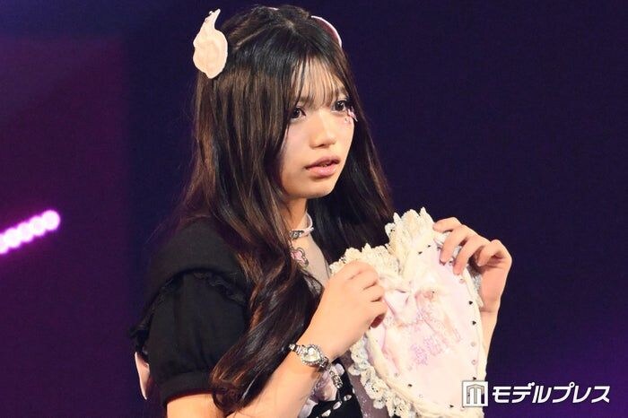 昨年度の“日本一かわいい高校生”なんり、美スタイル輝く甘めミニ丈コーデ「スタイル良すぎ」「何でも似合う」と反響【TGC teen 2026 Summer】