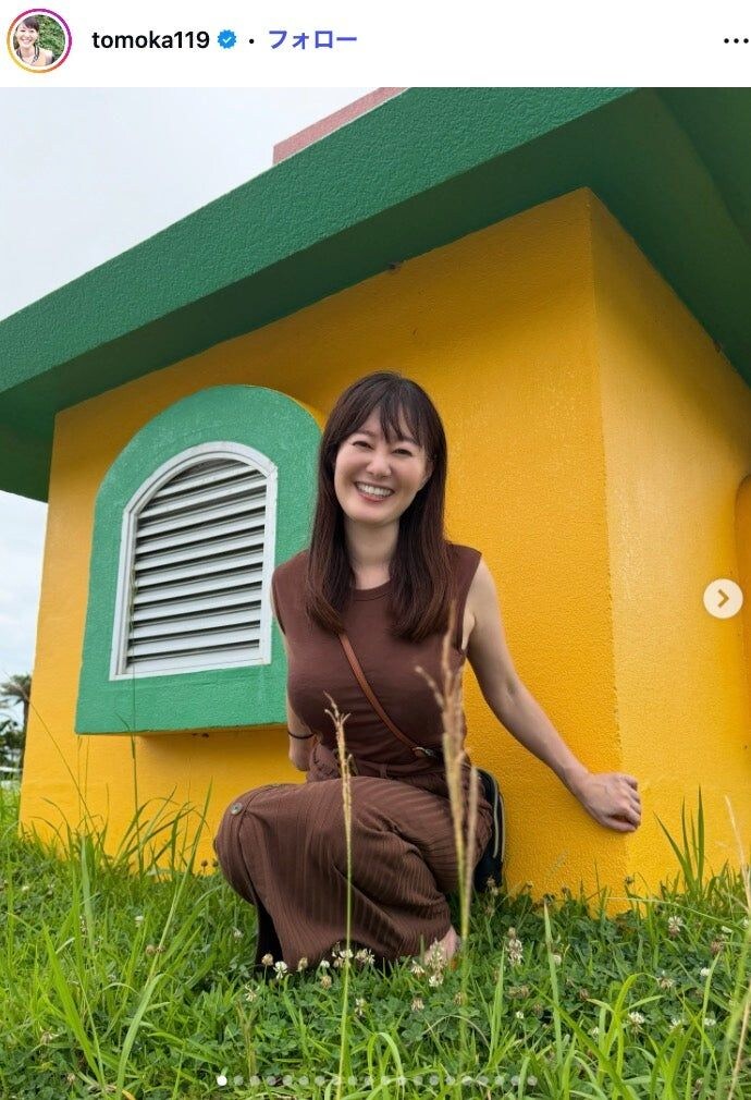 元NHK竹中知華アナ、ぴったりトップス×ショーパン姿で美脚見せ「破壊力すごい」「健康的で美しい」と反響