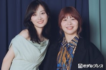 【山下美月×加納愛子「バカンスの法則」インタビュー】座長・橋本環奈の凄み「良い意味でバケモノ」仲良くなったきっかけは？交流秘話に迫る