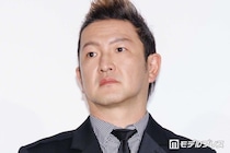 中村獅童、初パンチングゲームにノリノリ長男・陽喜＆心配そうな次男・夏幹の2ショット公開「頼もしいお兄ちゃん」「ムッと閉じてる口が可愛すぎる」の声