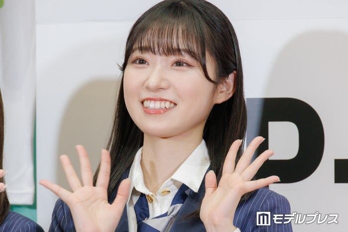 AKB48メンバー、美肌輝くノースリーブトップス姿披露「爽やかで素敵」「肌綺麗すぎる」と絶賛の声